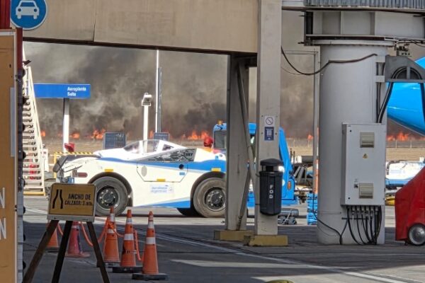 Alerta implacable; incendios en zona de aeropuerto