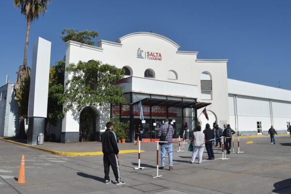 Los empleados municipales cobrarán los sueldos de agosto el 5 de septiembre