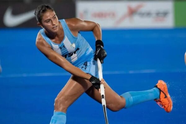 Valentina Raposo nos representará a Las Leonas en el Mundial