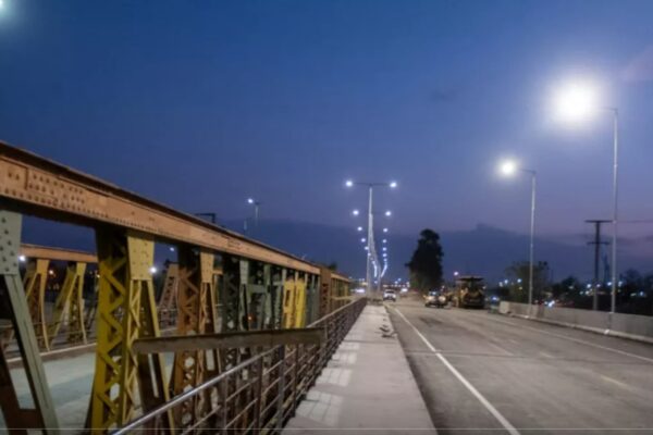 Sáenz inaugura hoy el nuevo puente sobre el río Vaqueros