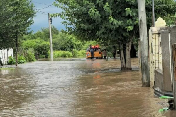 La Provincia asistió a 60 familias afectadas por las últimas lluvias